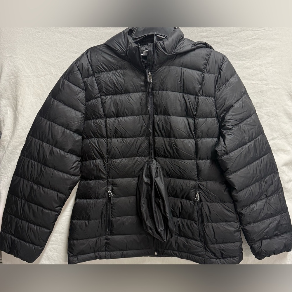 Charter Club Packable Black Quilted Puffer Jacket with Detachable Hood, XL. R13